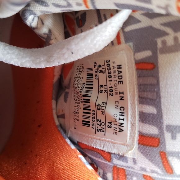 Air Jordan 8 - Picture 2 of 5